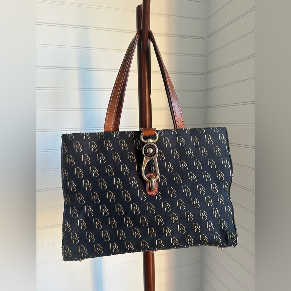 Dooney & Bourke D&B Monogram Black Canvas Brown Leather Trim Logo Lock Tote
